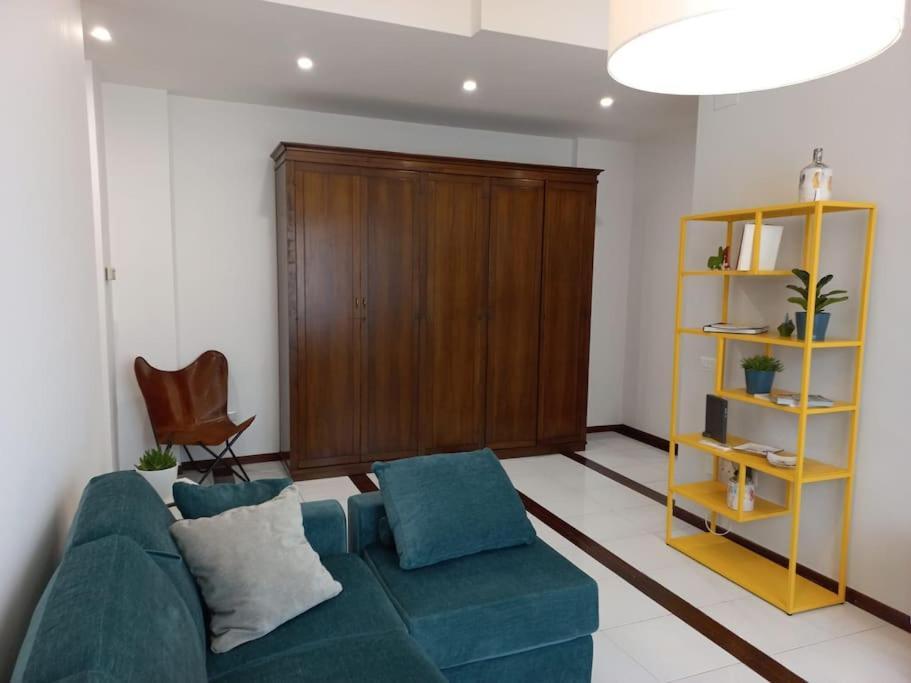 Apartmán Giulia Town House Tra Citta E Mare Salerno Exteriér fotografie